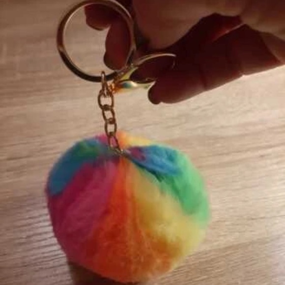 🍭 Super Colorful Rainbow Style Fuzzy Pom Pom 🍬 - Picture 5 of 7